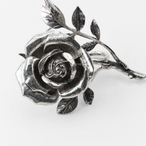 Zara Maxi Rose Double Finger Ring - Picture 2 of 6